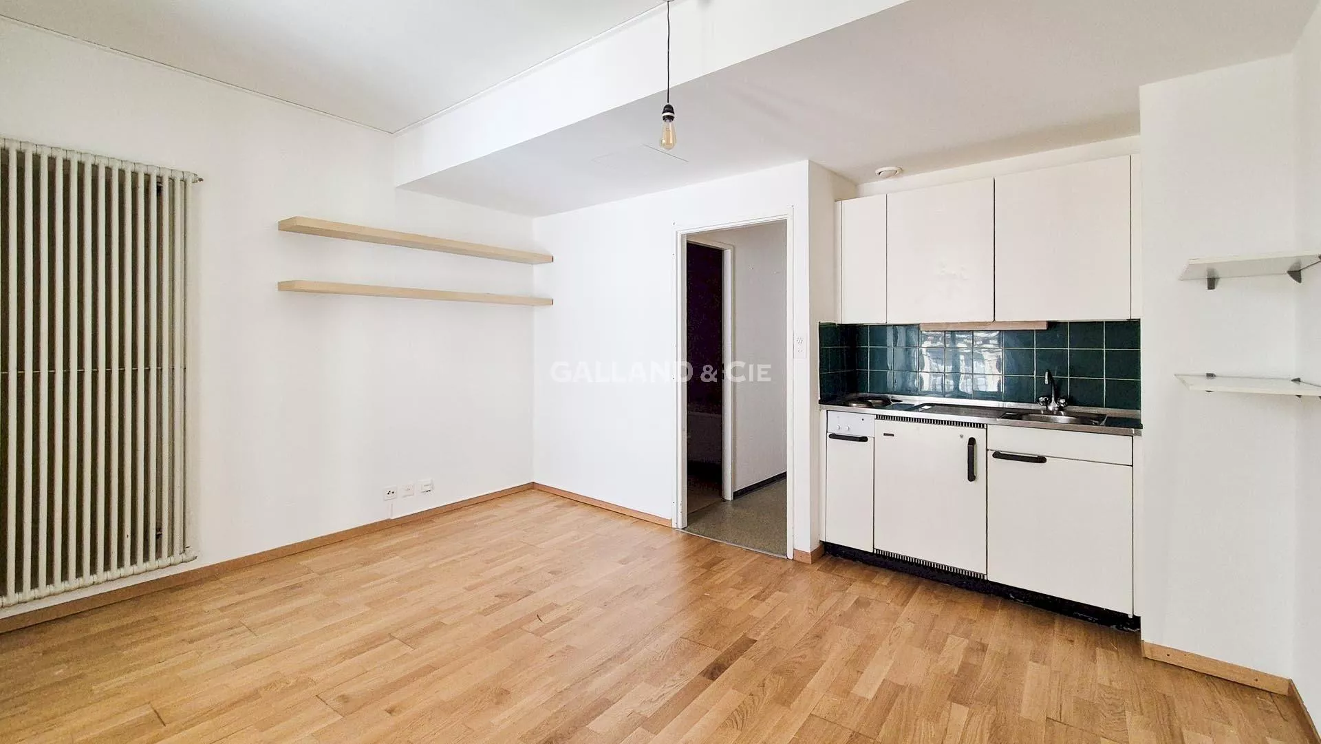 Studio en plein centre de Lausanne : Photo 2