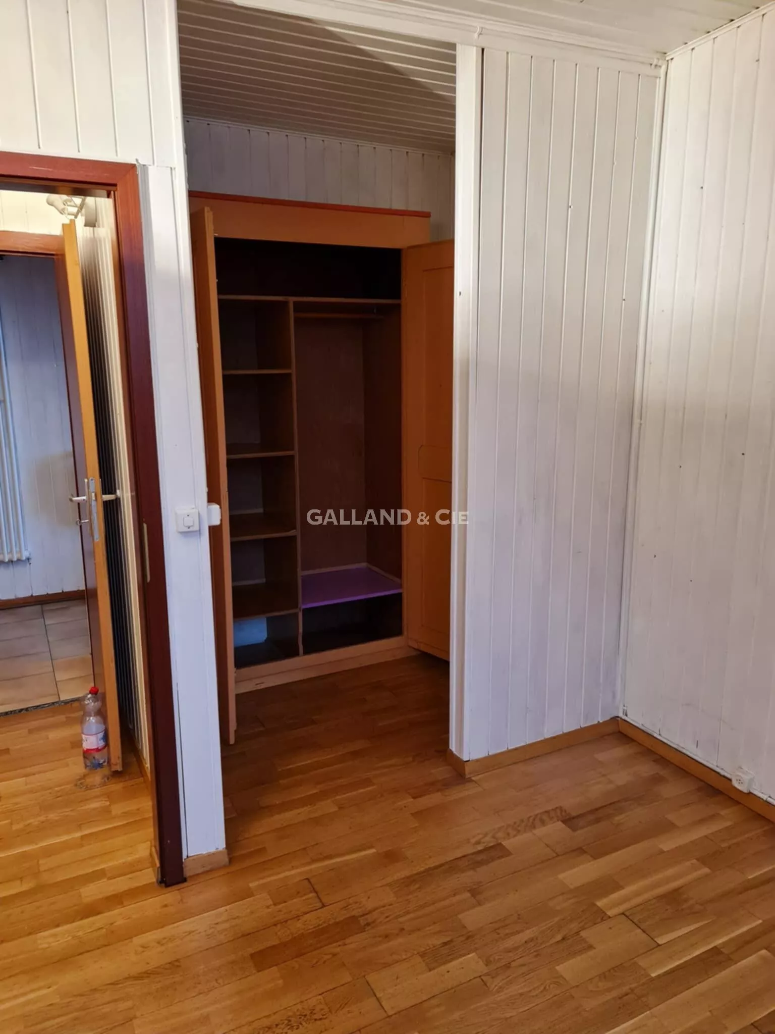 Appartement de 2½  pièces aux combles : Photo 3