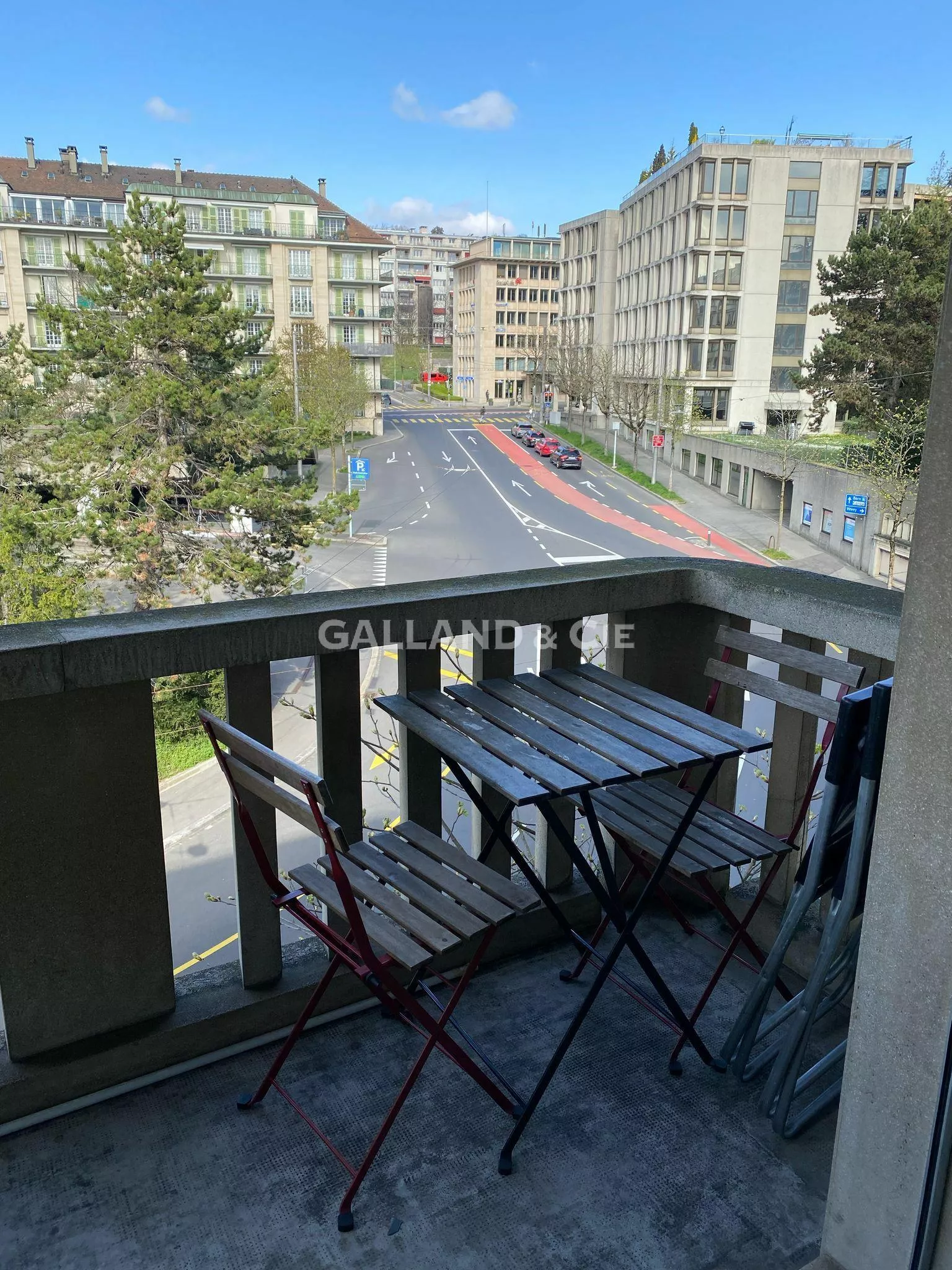 Appartement de 3 pièces au 3ème étage avec balcon : Photo 8