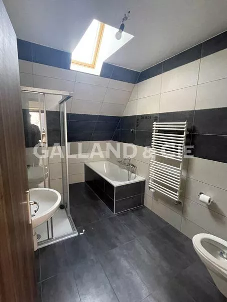 Appartement de 3.5 pièces aux combles : Photo 3