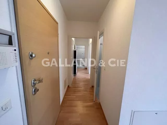 Appartement en résidences sécurisée de 3 pièces : Photo 4