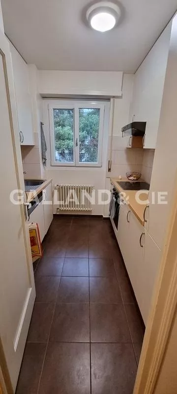 Appartement de 2 pièces : Photo 2