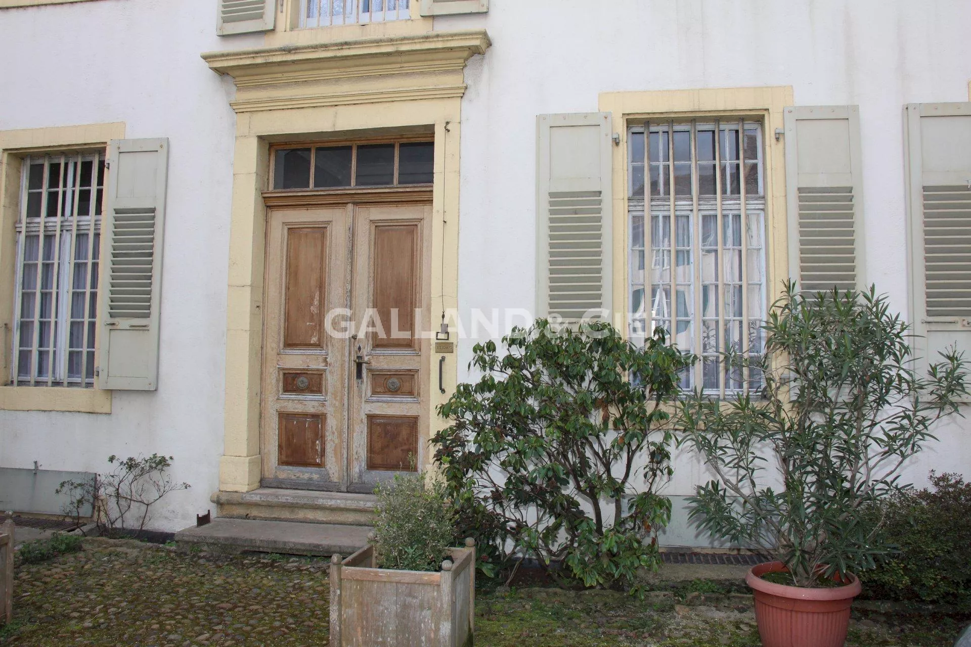 Maison de ville de 18 pièces à rénover : Photo 14