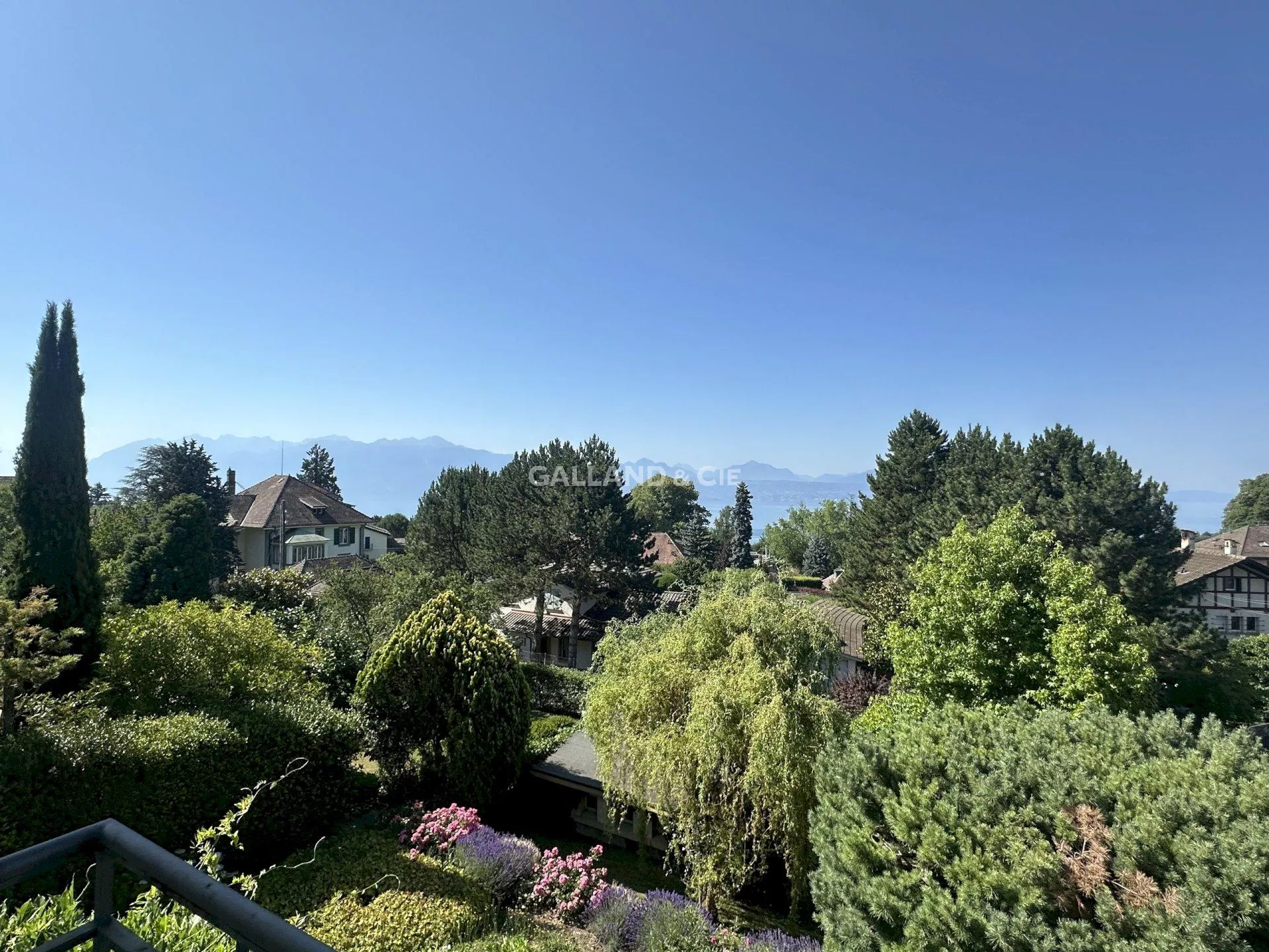 Superbe maison individuelle de 6.5 pièces avec studio indépendant : Photo 15