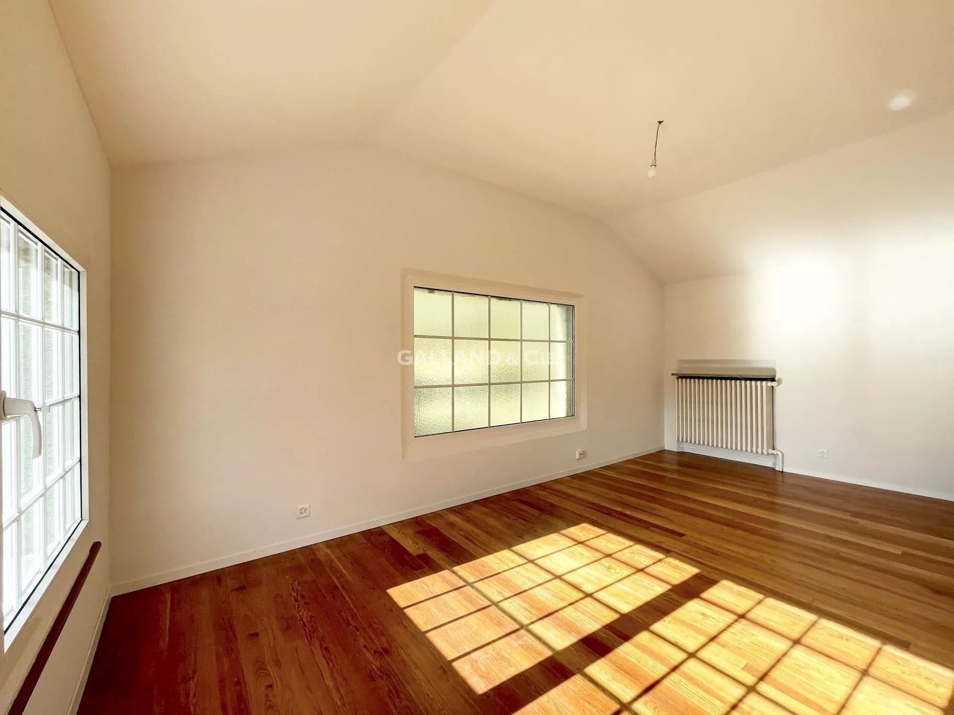 Très grand appartement de 4½ pièces d'environ 120m2 avec terrasse : Photo 6