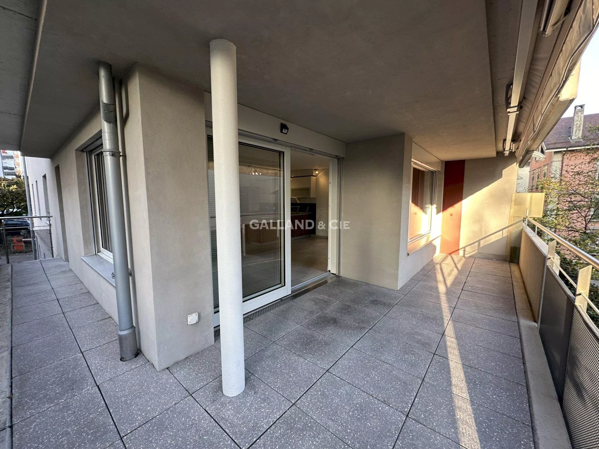 Appartement de 4.5 pièces : Photo 2