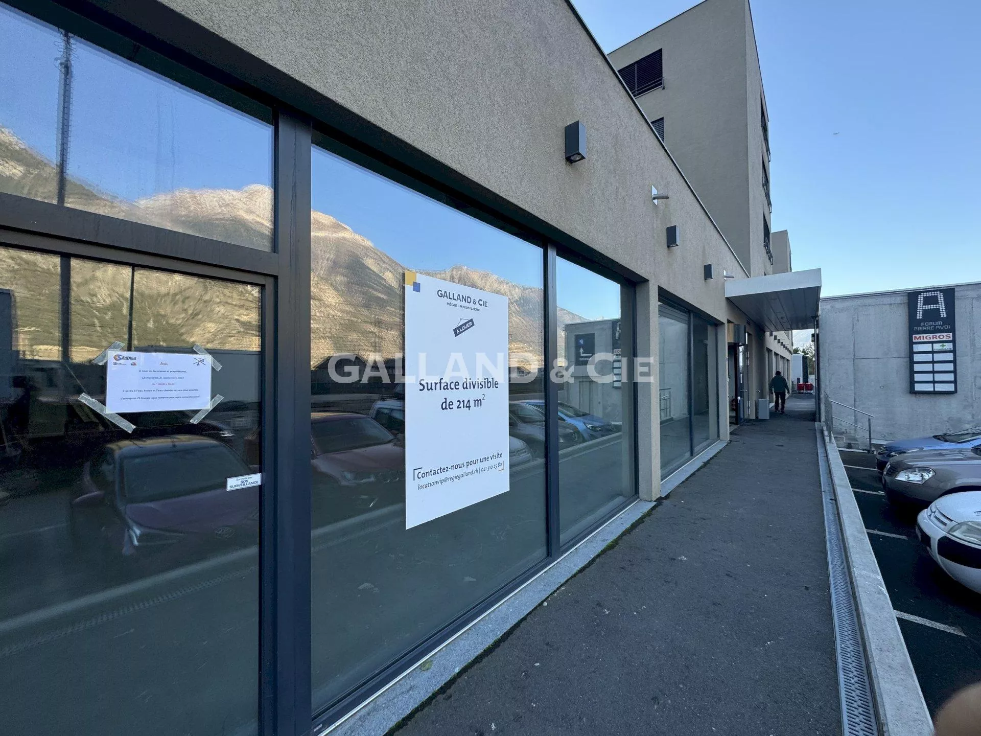 Surface commerciale de 90 m² au cœur de Saxon : Photo 3