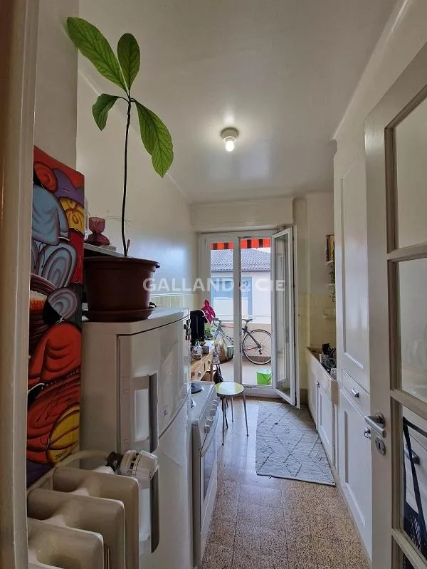 Appartement de 1.5 pièce au 3ème étage : Photo 1