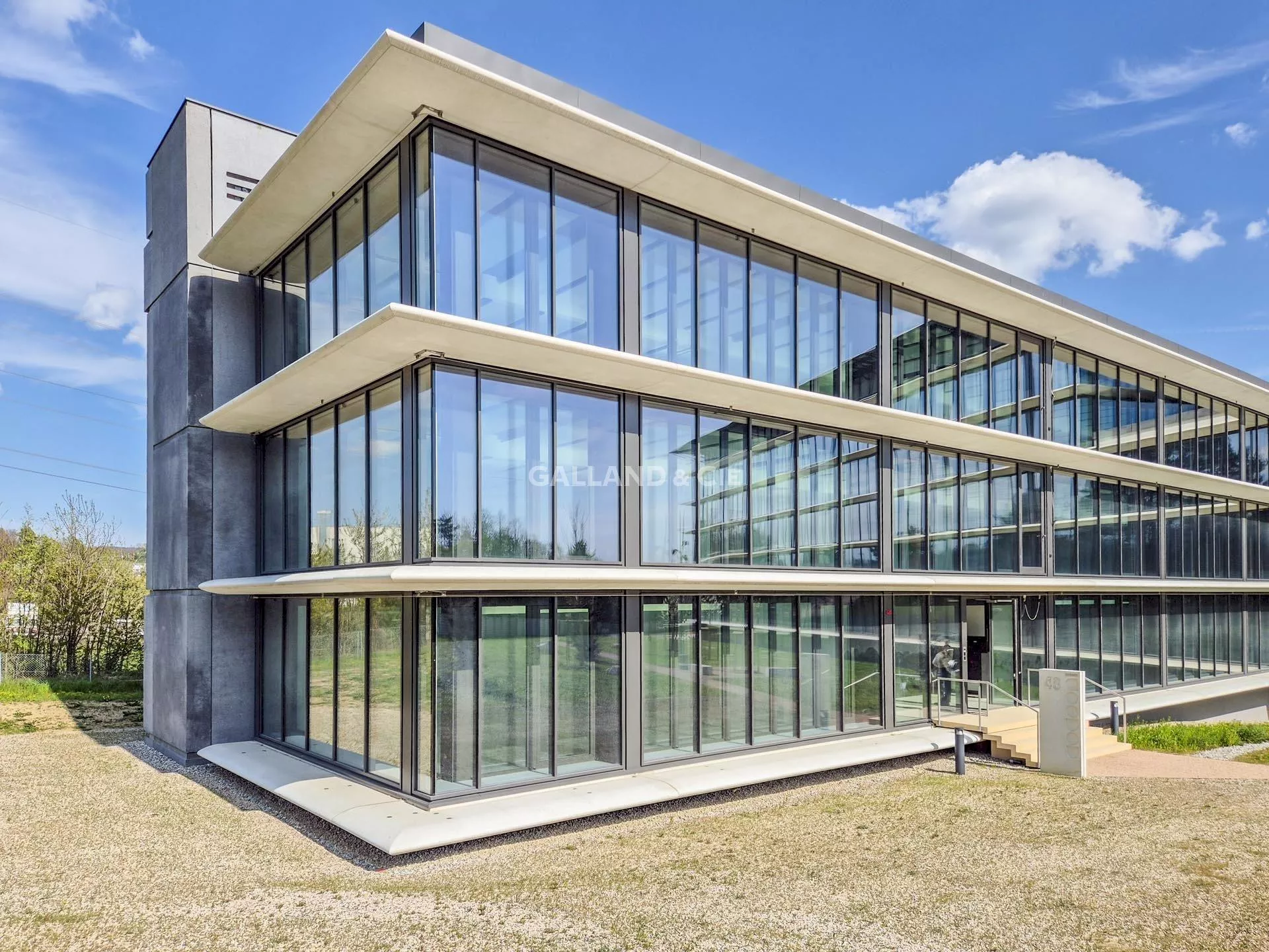 Bureau de 119m2 bénéficiant d'une belle luminosité : Photo 5