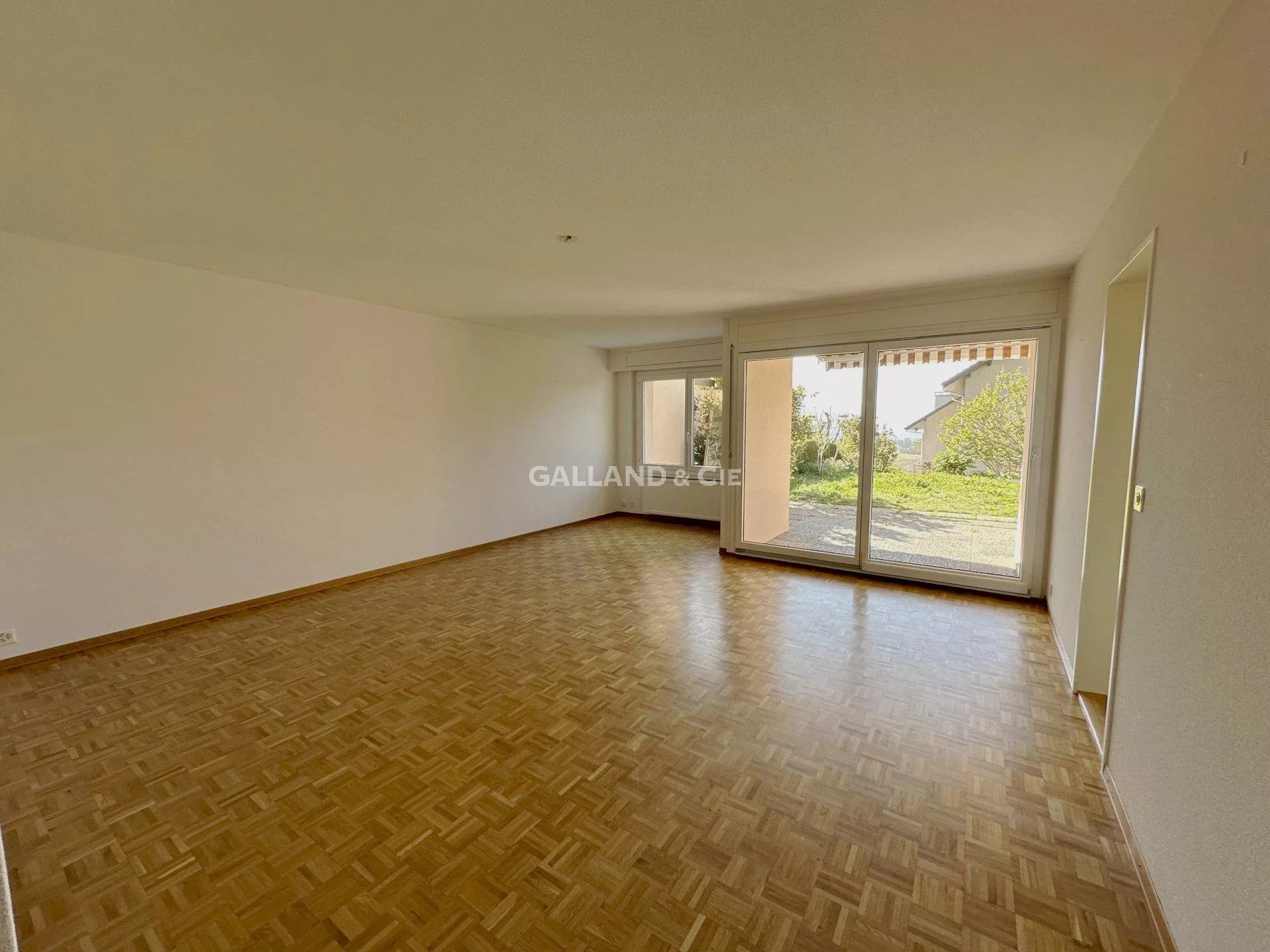 3.5 pièces avec jardin : Photo 1