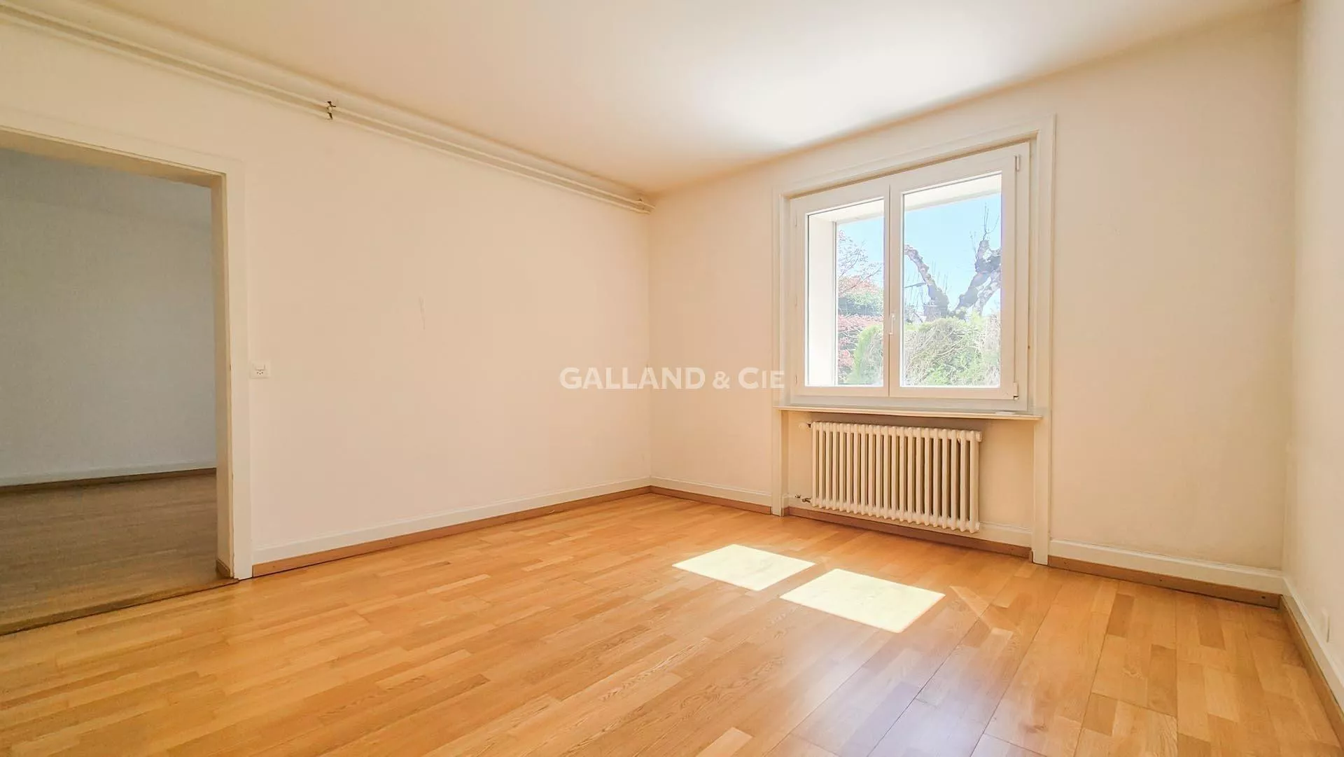 Appartement de 2½ pièces à Pully avec terrasse : Photo 2