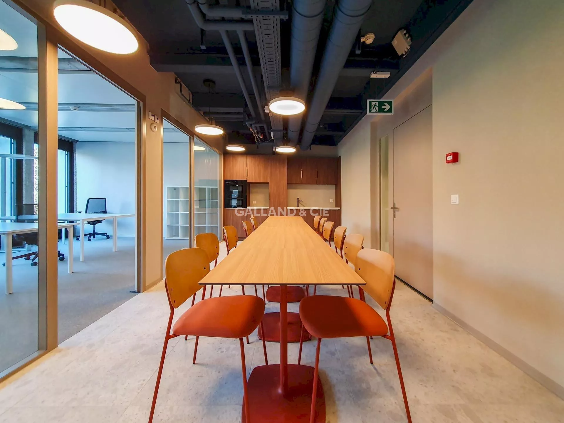 Locaux administratifs entièrement équipés situés au coeur de Lausanne : Photo 3