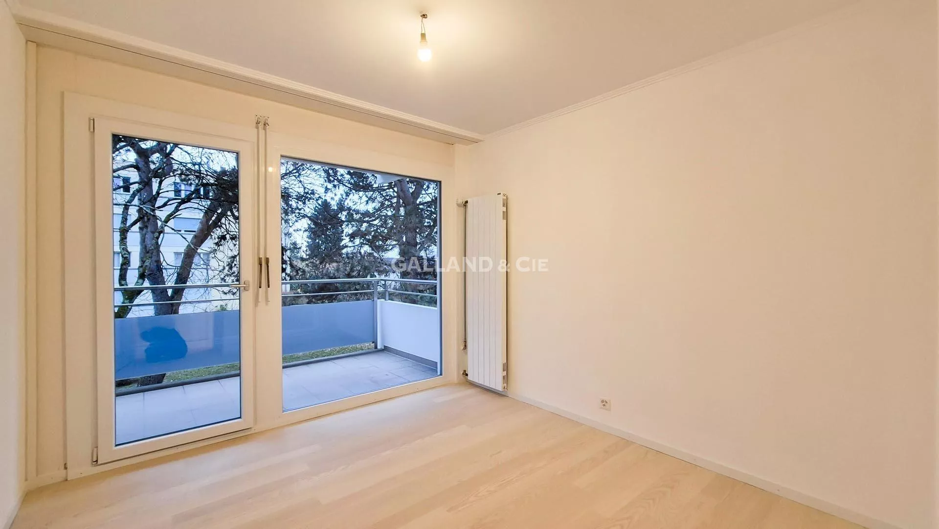 Appartement Contemporain à Pully, vivez à deux pas du port ! : Photo 8