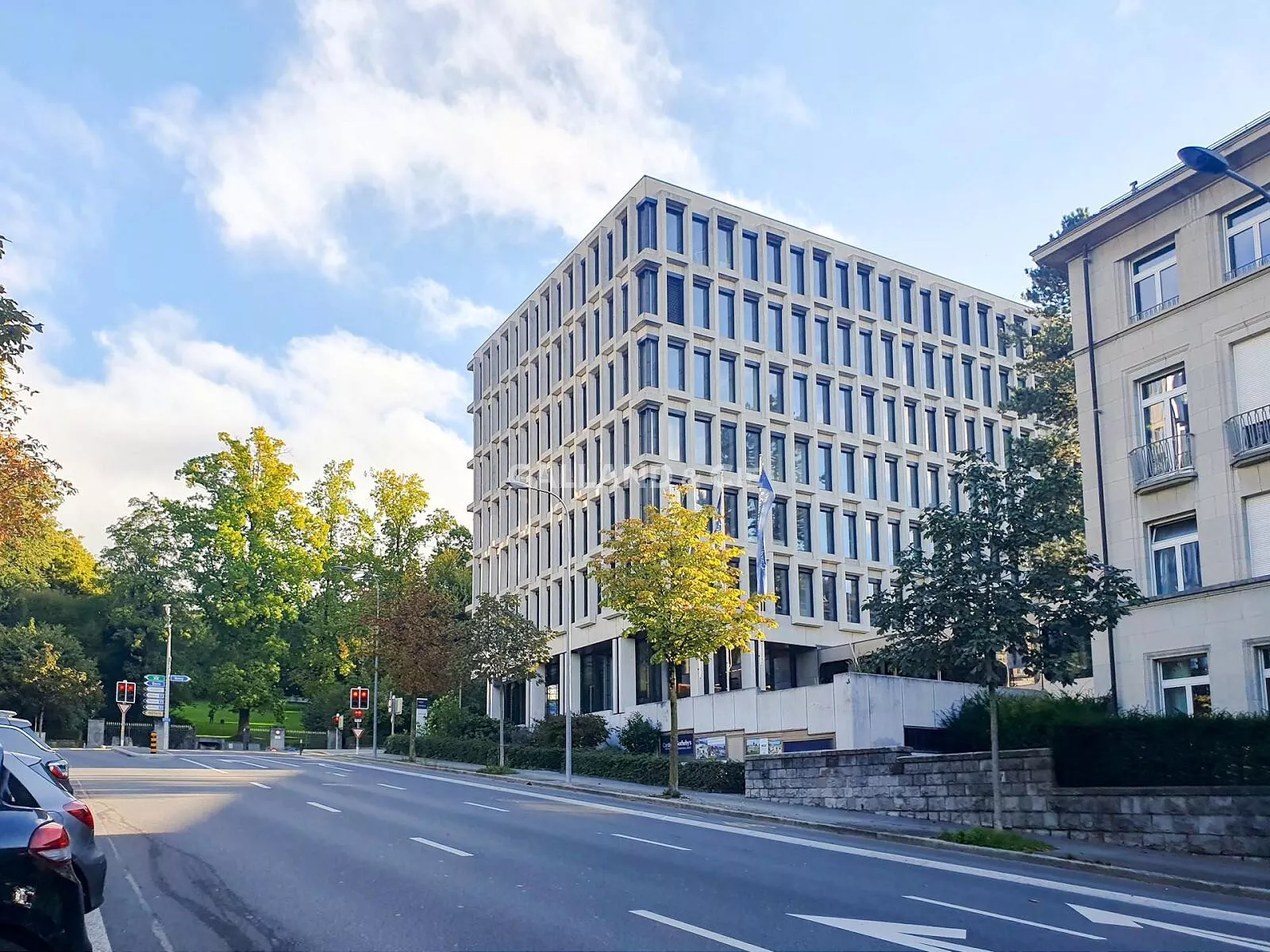 Place de parc intérieure : Photo 1