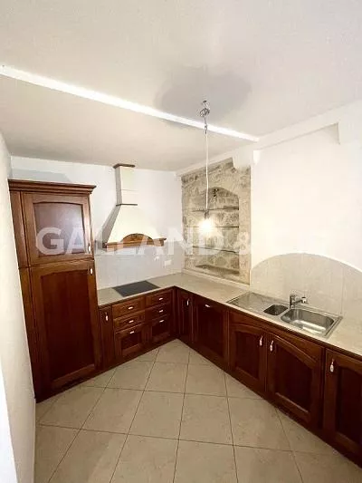 Immeuble de 4 logements et 1 commerce : Photo 5