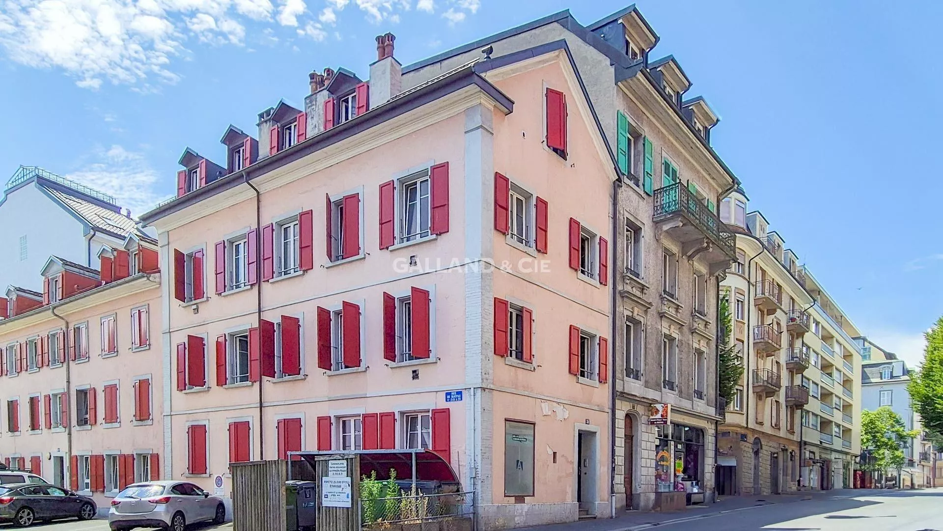 Place de parc extérieure : Photo 1