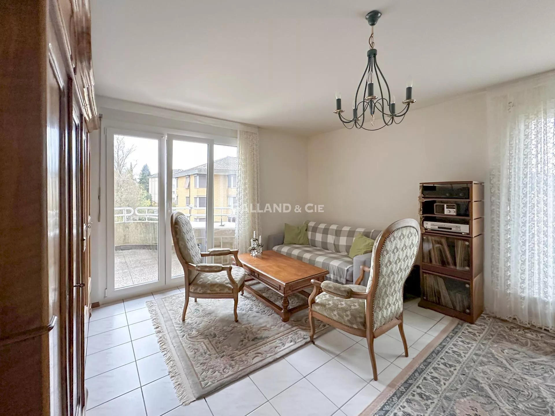 Charmant 3.5 pièces - Parfaitement situé : Photo 1