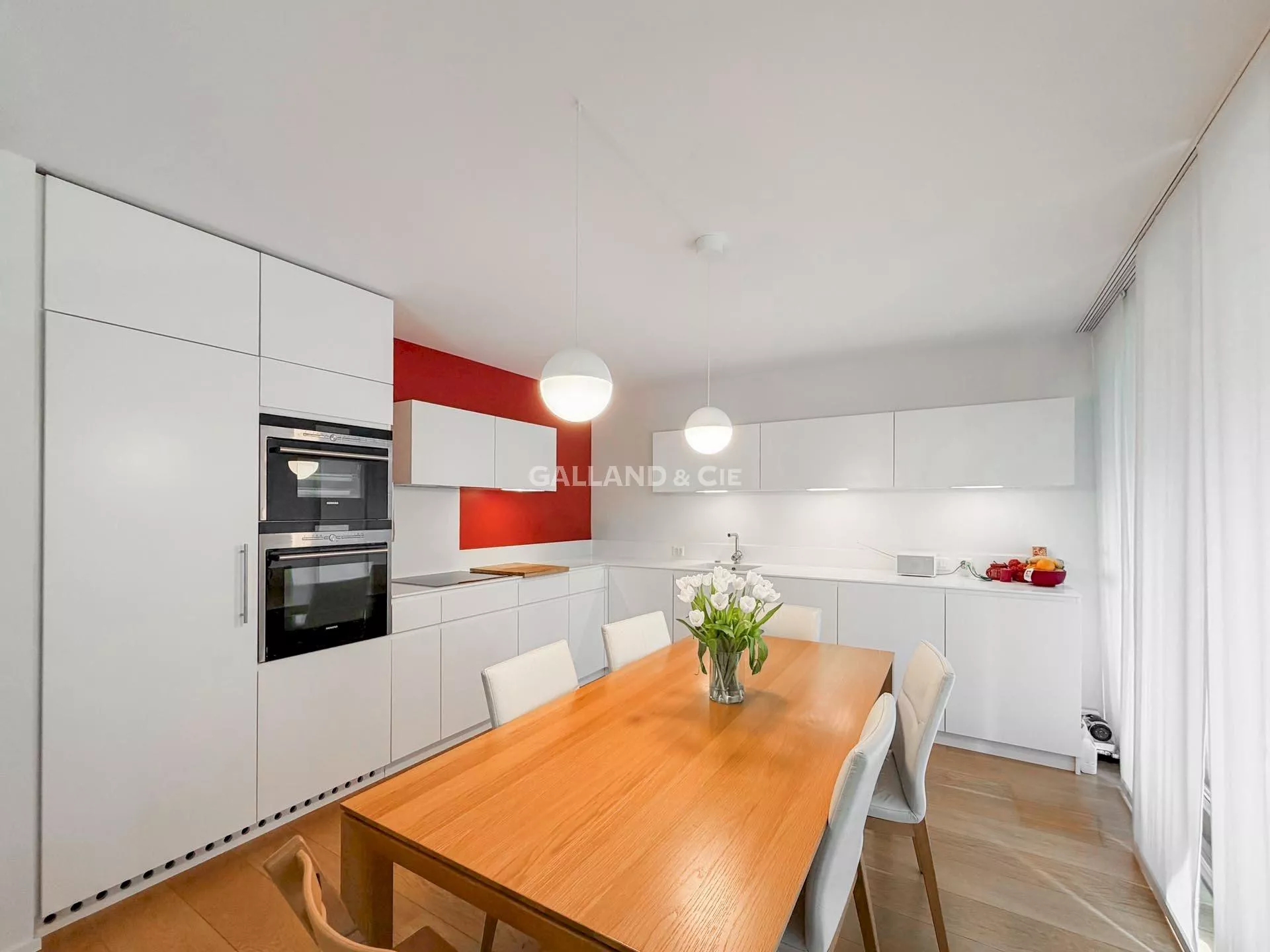 Spacieux 4,5 pièces moderne avec jardin et balcon – Quartier résidentiel à Lausanne : Photo 2