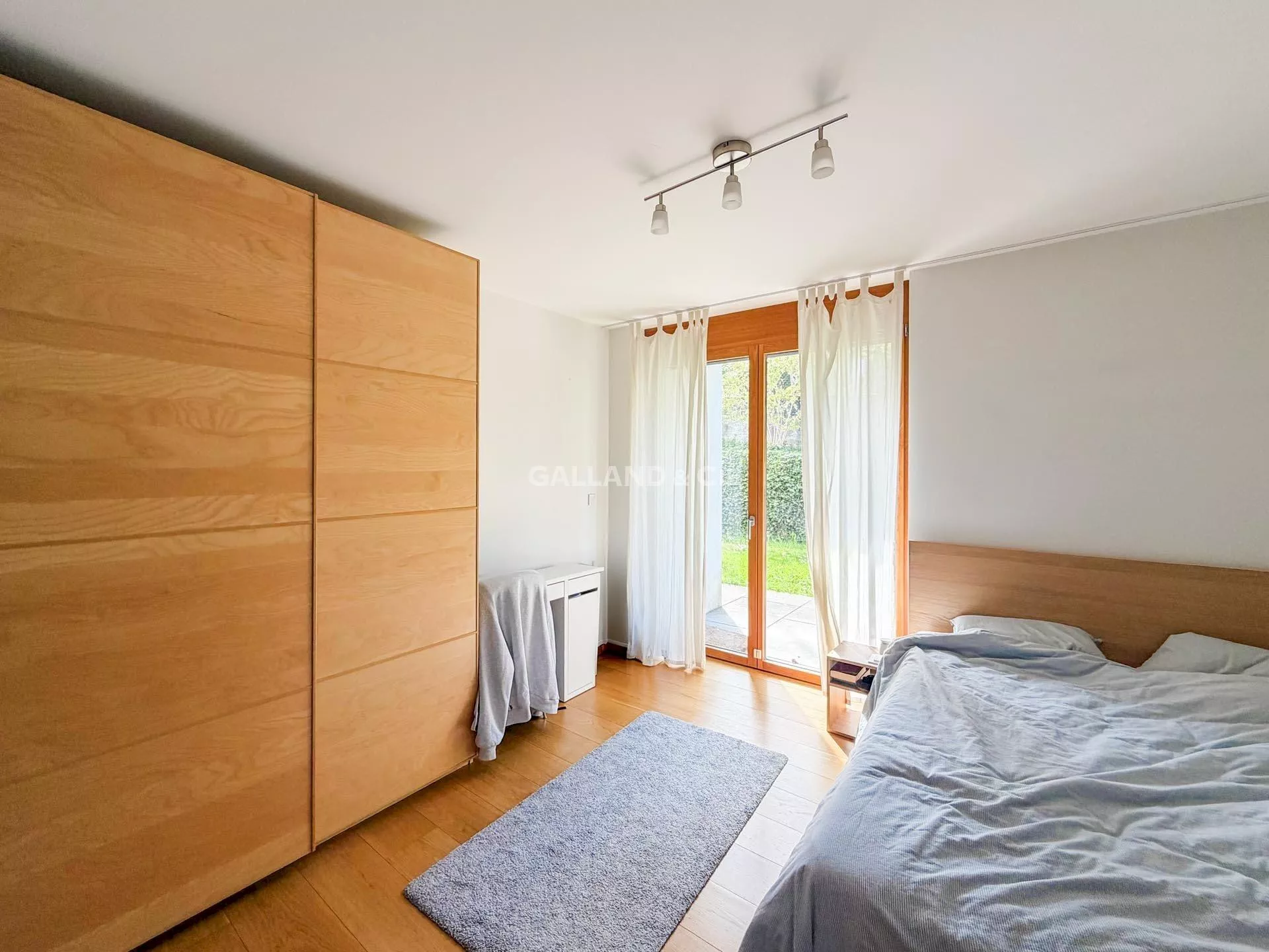 Spacieux 4,5 pièces moderne avec jardin et balcon – Quartier résidentiel à Lausanne : Photo 5