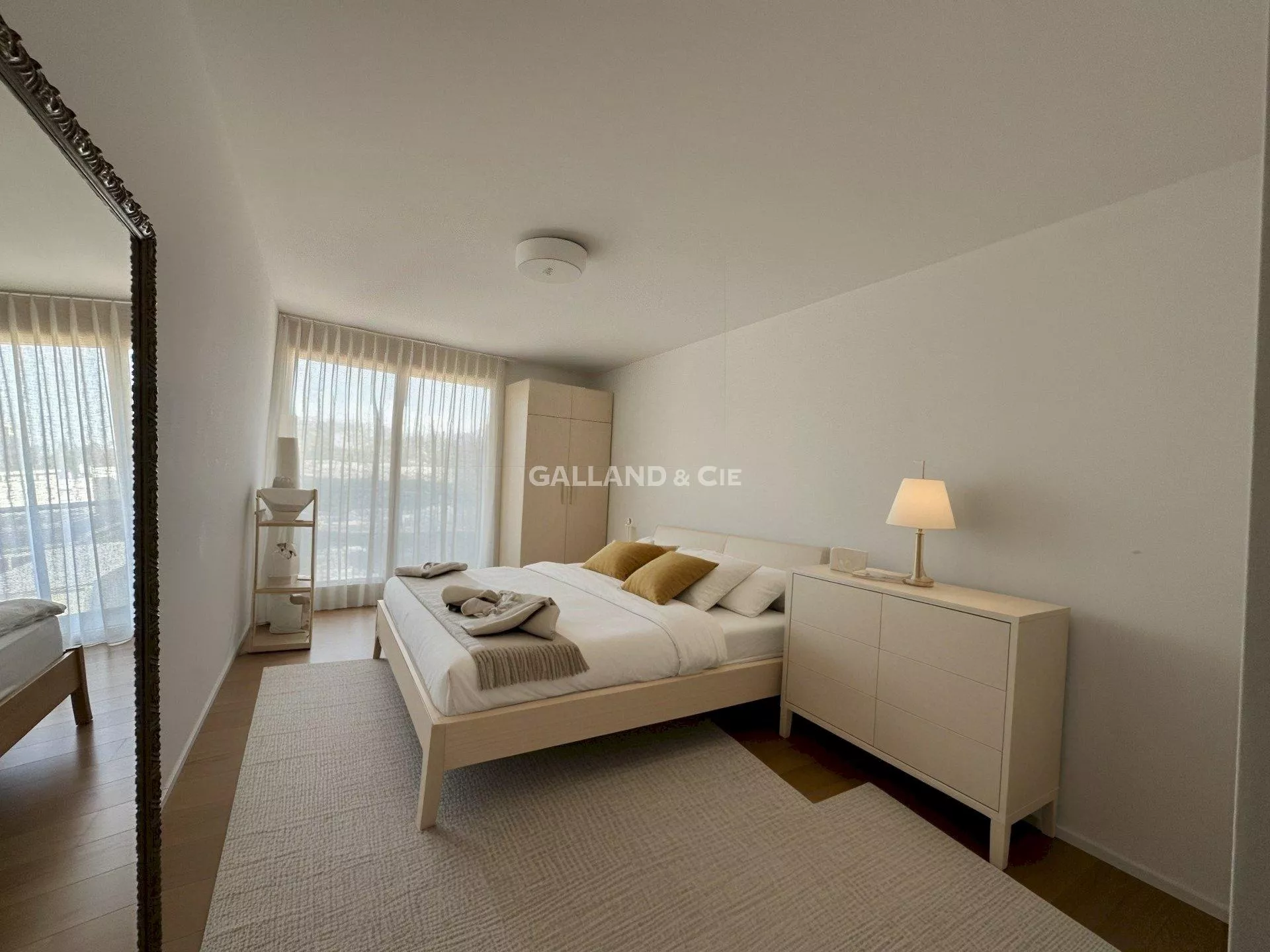 Splendide 3.5 pièces - ~ 132 m² habitables : Photo 4