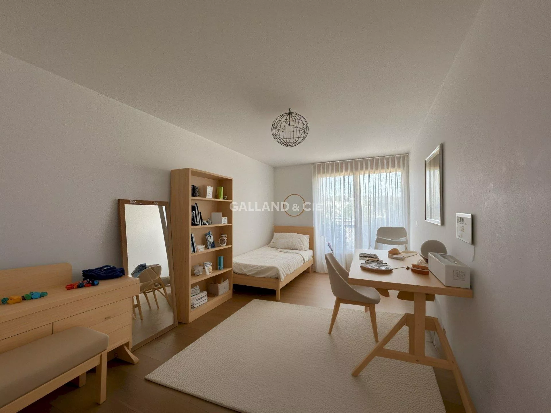 Splendide 3.5 pièces - ~ 132 m² habitables : Photo 5