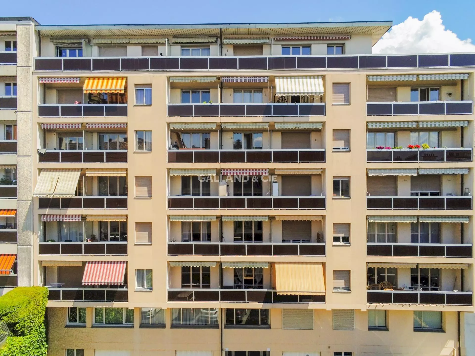Appartement de 2,5 pièces au 3ème étage. : Photo 1
