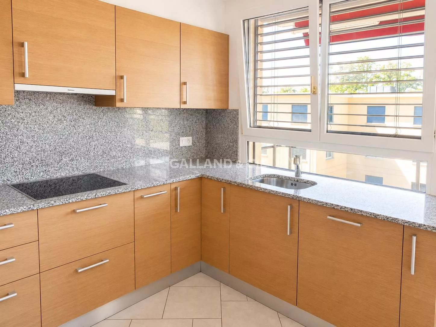Bel appartement dans une résidence privée : Photo 3