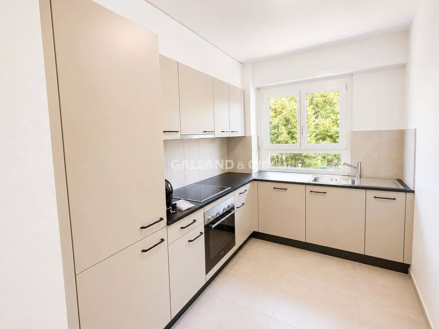 Appartement de 3.5 pièces au centre ville de Lausanne : Photo 3