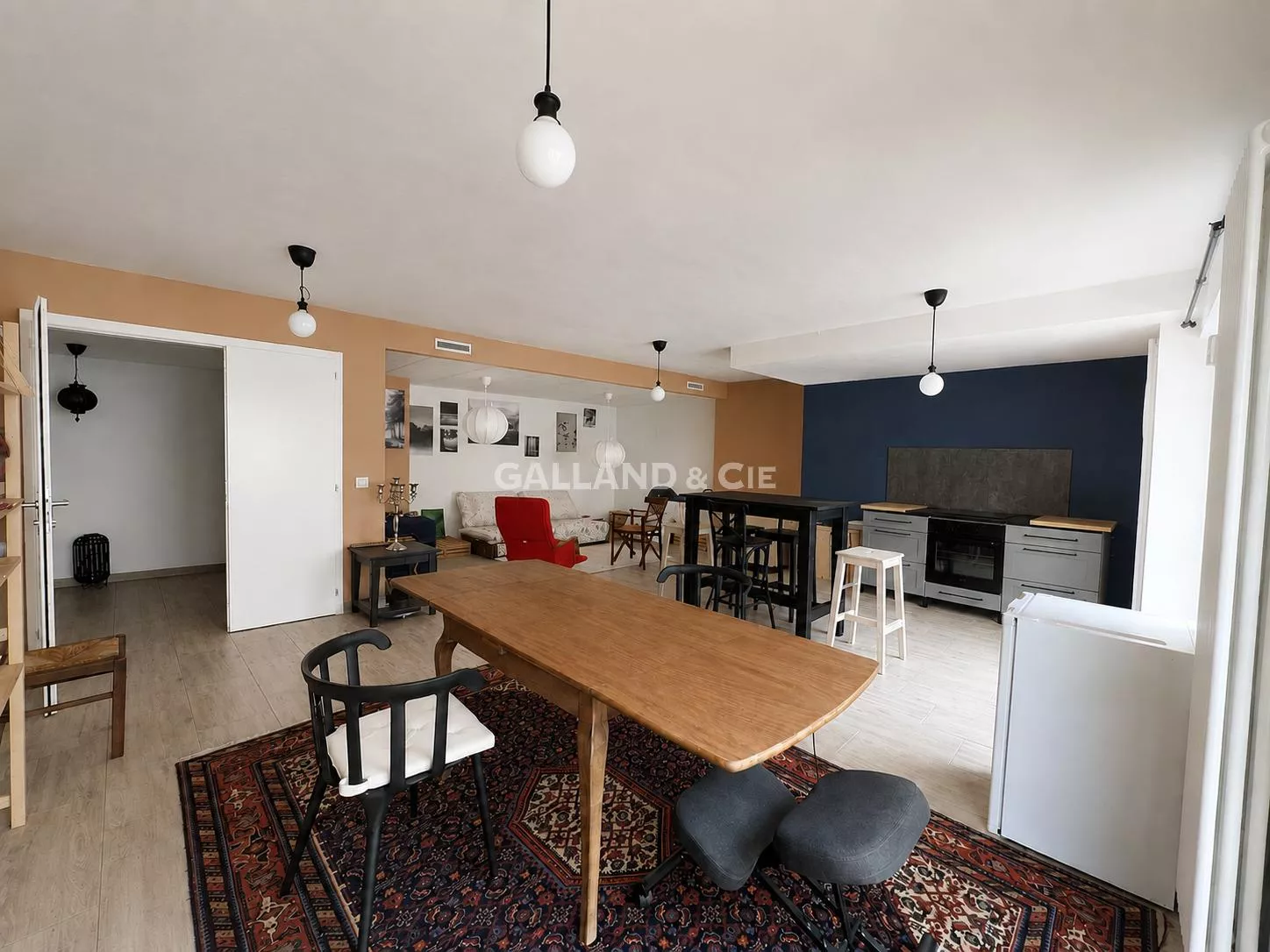 Généreuse surface pour profession médicale ou bureaux - ~164 m² : Photo 2
