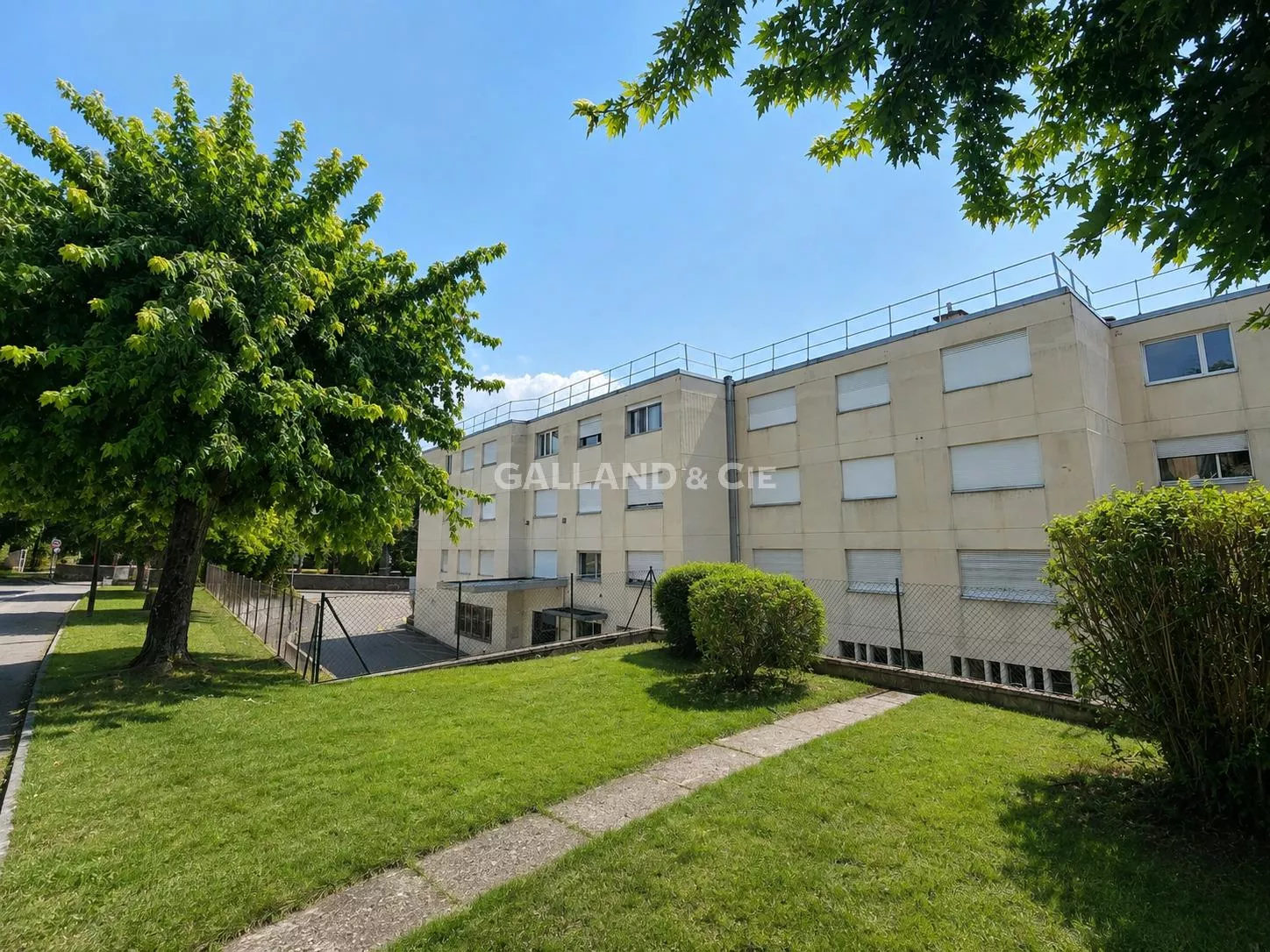 Charmant studio à deux pas du lac : Photo 1