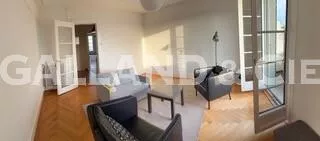 Appartement meublé de 2.5 pièces avec balcon - Idéal pour la colocation : Photo 2