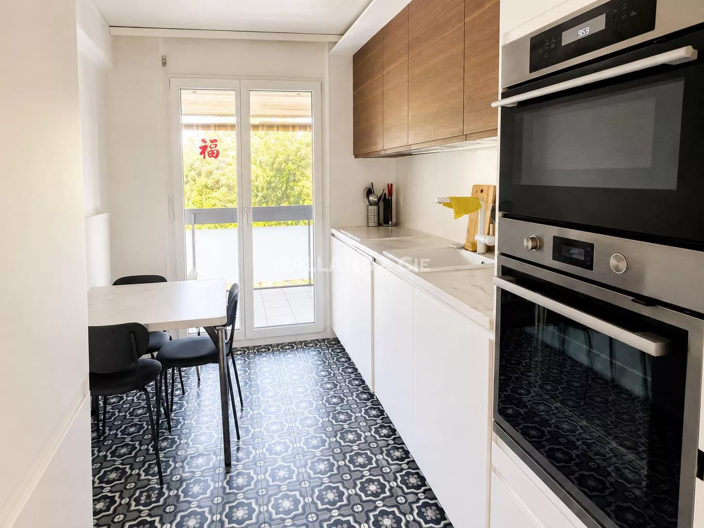 Grand appartement de 5½ pièces avec terrasse et vue sur la nature : Photo 2