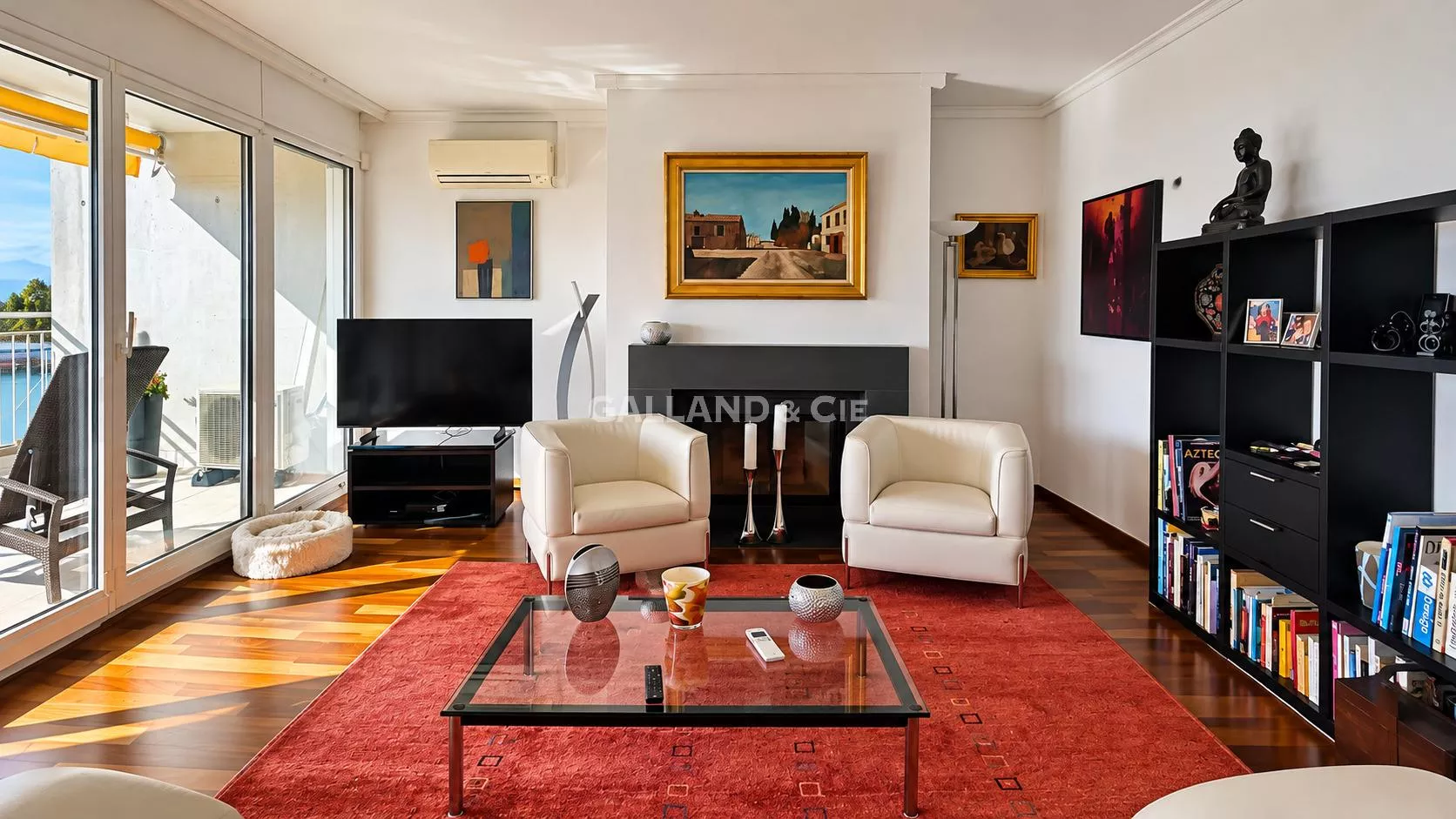 Magnifique logement idéalement situé avec vue lac : Photo 1