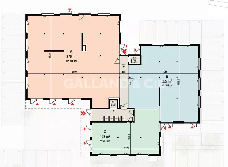 Surface commerciale divisibles de 620 m² avec grandes vitrines : Photo 5